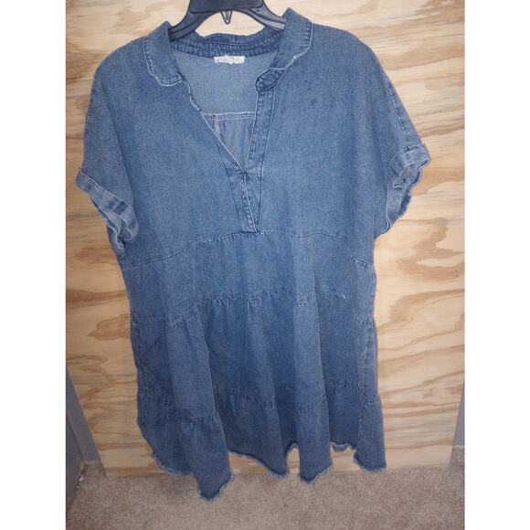 Women's Umgee Denim Dress Tiered Collared 1x Plus Raw Hem V-Neck - Picture 1 of 1